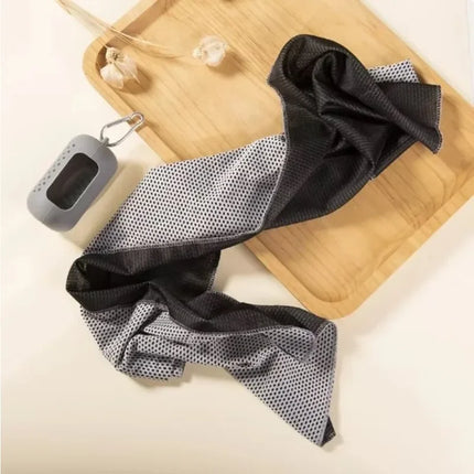 Microfiber Towel for Bath and Beach, Cooling for Summer, Quick-Drying Outdoor Sports Towel, Portable Iced Towel for Travel, Swimming, Gym, and Fitness