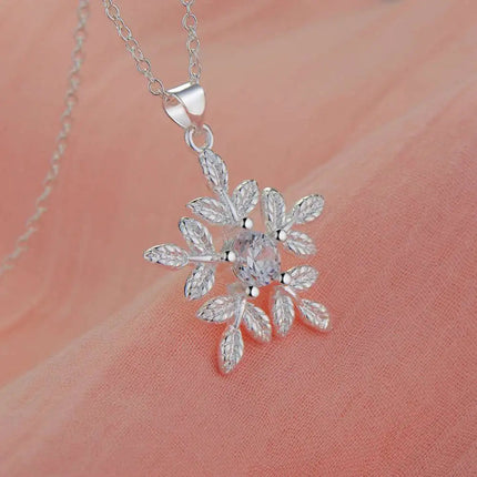 Collana in Argento Sterling 925 con Pendente a Fiocchi di Neve per Donne, Gioiello di Alta Qualità per Matrimoni e Fidanzamenti, Regalo di Moda con Cristalli di Zirconio PlatiNum