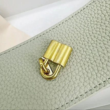 2025 Luxury Quality Half Moon Women's Shoulder Bag Crossbody Aesthetic Bags Women's Handbag Lock Catch Designer Underarm Bags PlatiNum