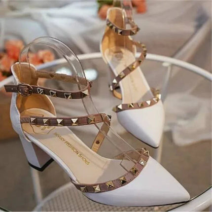 Rivetto Punta a punta Scarpe da donna sexy bianche Estate 2025 Sandali con fibbie per donna Tacchi alti Festa Matrimoni Calzature Tacco spesso H platinumshop