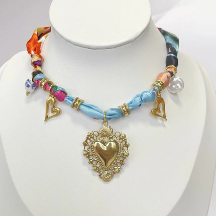 Collana bandana morbida con ciondolo a forma di fiore a forma di cuore placcato in oro per gioielli impilabili da donna e ragazza PlatiNum