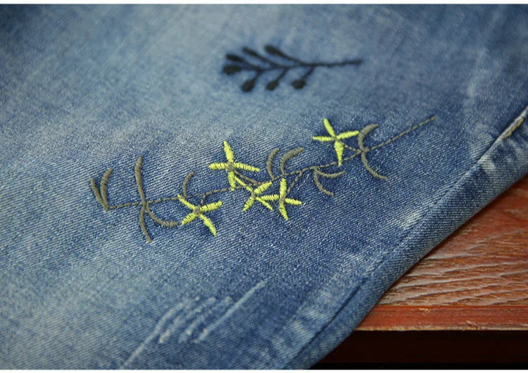Amax luluE 2025 Moda Estate Streetwear Pantaloni in denim Donna Vintage Jeans elastici Donna Casual Allentato Ricamo Pantaloni Harem