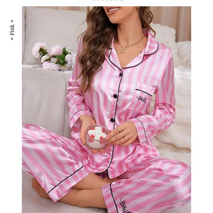 Pigiama da donna in raso con stampa a righe Victoria Autunno Manica lunga Bottoni Risvolto Top e pantaloni Indumenti da notte Comfort Indumenti da notte dalla vestibilità rilassata