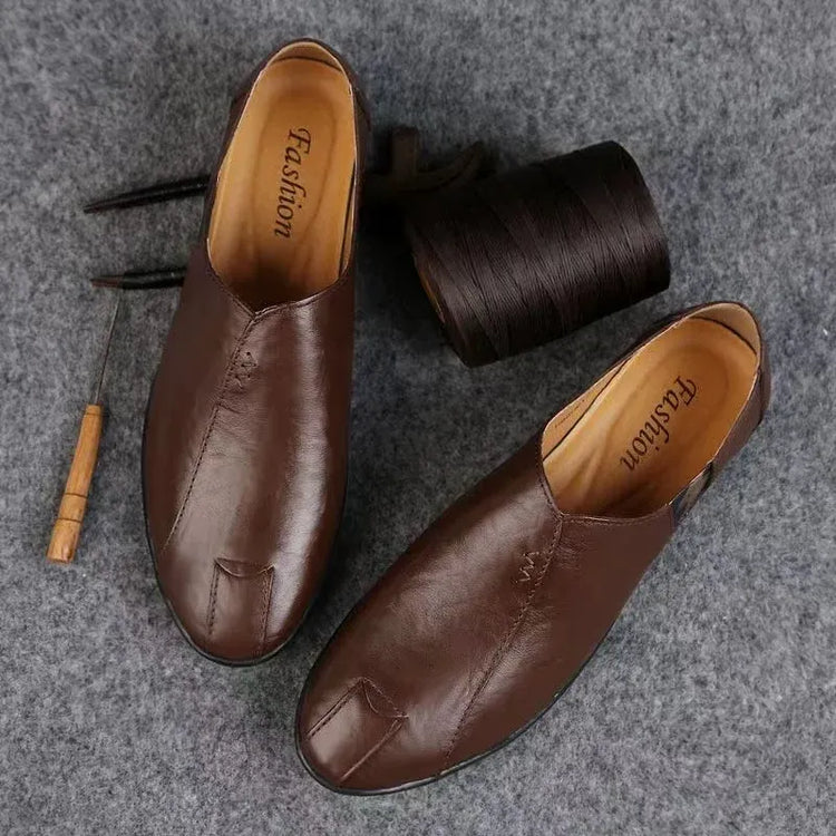 Scarpe Casual da uomo in vera pelle Luxury Brand 2024 mocassini da uomo mocassini traspiranti Slip On scarpe da guida pigre Plus Size 38-47