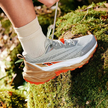 361 Degrees Yushan PRO Men Running Shoes Durable Hiking Cushioning Breathable Non-slip Outdoor Jogging Male Sneakers 672522250 PlatiNum