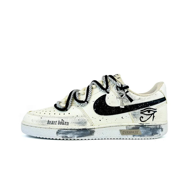 Sneakers Personalizzate Nike Court Vision 1 Low "Eye of God 2.0" con Effetto Invecchiato e Schizzi, Scarpe da Skateboard per Uomo platinumshop