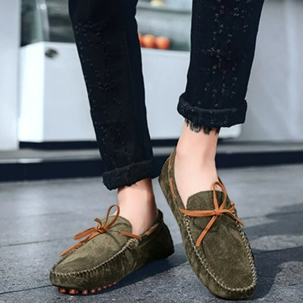 Scarpe casual da uomo Mocassini in pelle scamosciata Scarpe classiche in pelle Scarpe da guida morbide Mocassini di lusso Slip on caldi Scarpe da uomo Taglie forti 38-49