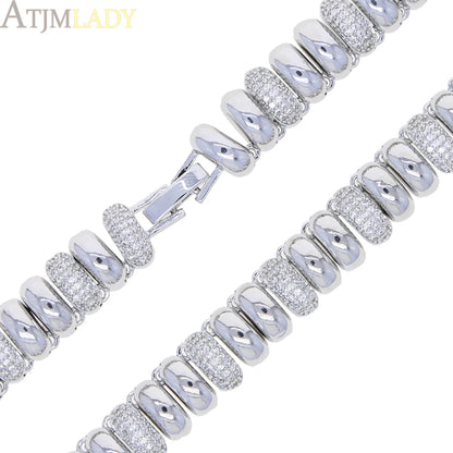 2025 Nuova collana a catena serpente unisex color oro a spina di pesce con perline catena a maglie pavimentata 5A CZ girocollo a forma di luna per gioielli da donna