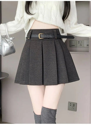 Autumn and Winter 2025 New High-waisted A-line Skirt College Style Sweet Versatile Woolen Pleated Skirt PlatiNum