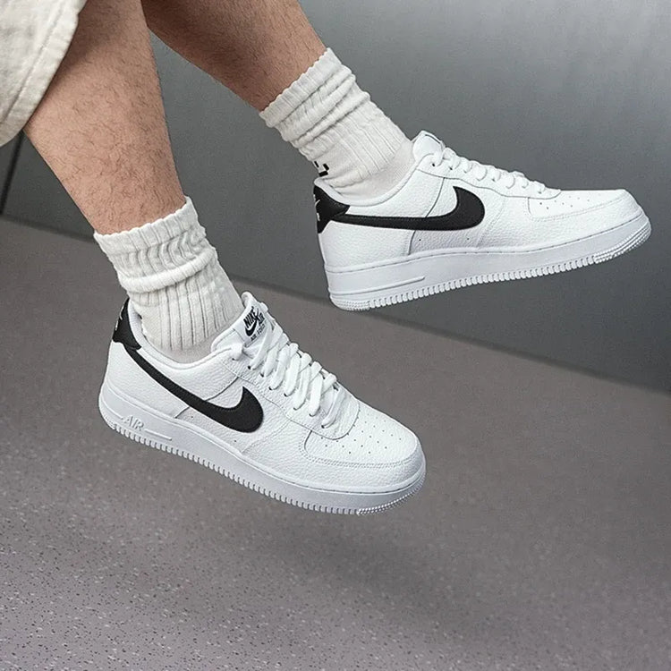 Nike Men's Classic Leather Low-Top Board Shoes CT2302-100 Fashionable Versatile Comfortable Retro Street Style Anti-Slip