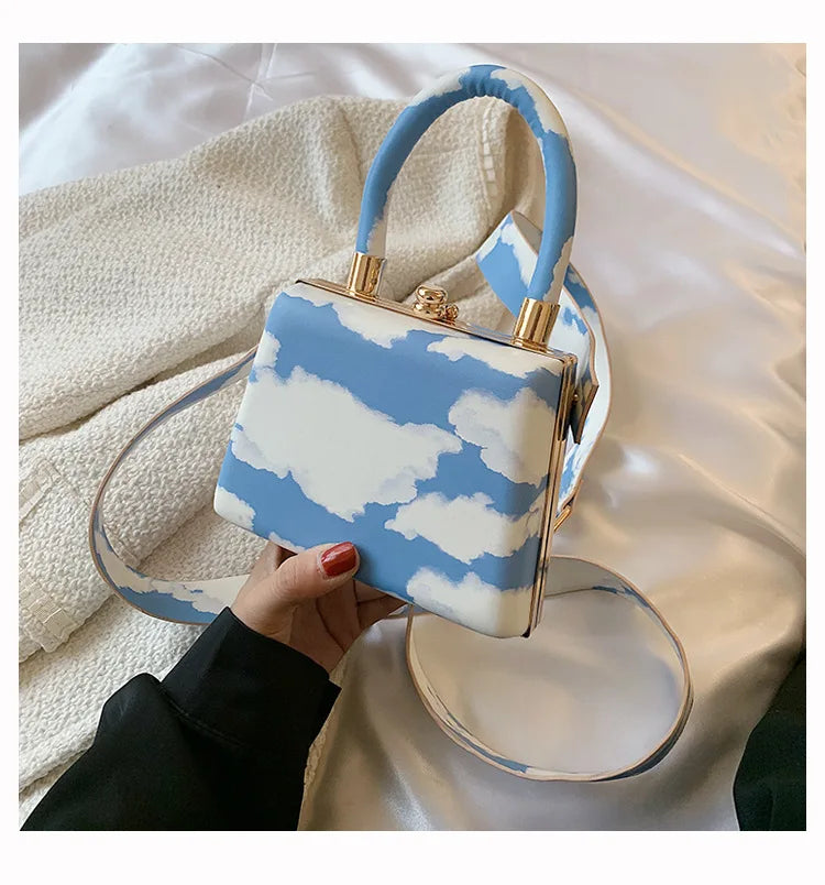 2022 New Fashion Sweet Mini Pillow Handbag Japanese Printed Scenery Net Red One Shoulder Portable Crossbody Bag