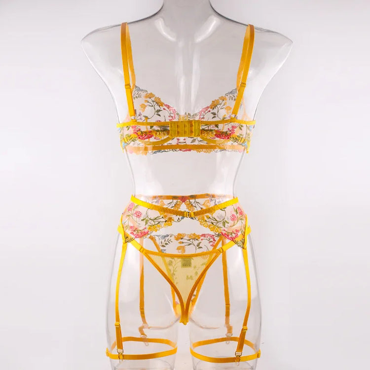 Krasapt Sexy Lace Embroidery 3-Piece Sets Transparent Sensual Fancy Beautiful Bra Brief Set Attractive Intimate Bilizna Outfits