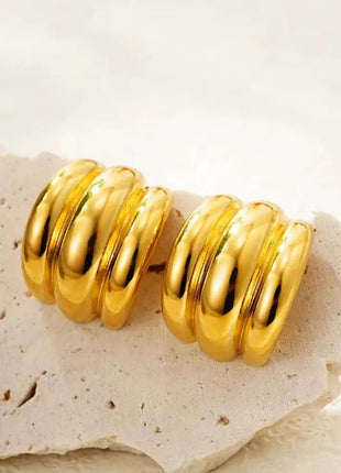 Orecchini a Perno Geometrici a Forma di C Multistrato Placcati in Oro 18K, Antiruggine, in Acciaio Inossidabile per Donne platinumshop