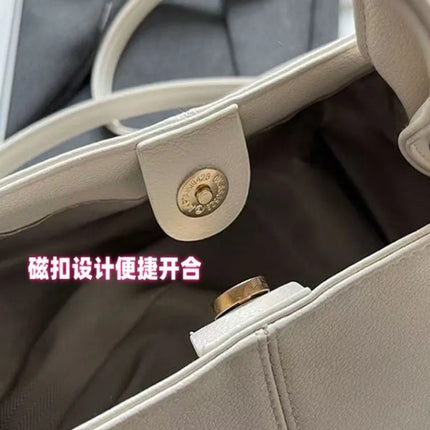 Borsa a Tracolla Cloud Dumpling da Donna, Borsa a Spalla Minimalista di Lusso in Vera Pelle Composita di Vacchetta, Piccola Dimensione