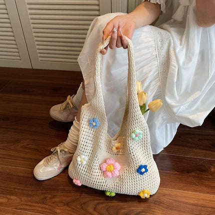 New Women's Versatile Braided Shoulder Bag, Simple and Casual for Holidays and the Beach, with Internal Compartments