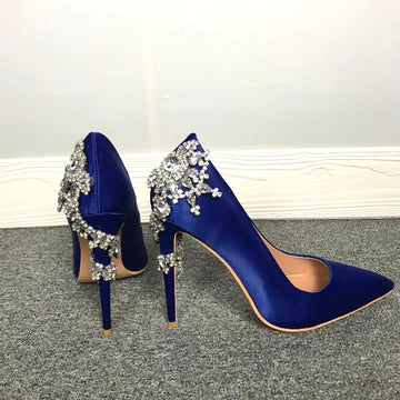 GlitterTwine Diamanti Fiore Tacco alto Décolleté blu royal Tacco alto in cristallo Party Donna Strass Décolleté in seta blu Scarpe da sposa