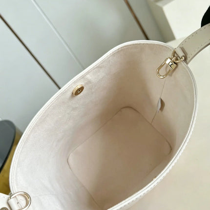 Borsa a mano da donna con cuciture precise e raffinate in ecopelle, borsa da giorno senza patta, tote a tracolla da donna, versatile e universale, accessorio per la città, lo shopping quotidiano, le passeggiate e il tempo li