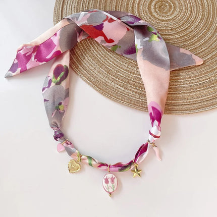 Collana bandana morbida con ciondolo a forma di fiore a forma di cuore placcato in oro per gioielli impilabili da donna e ragazza PlatiNum