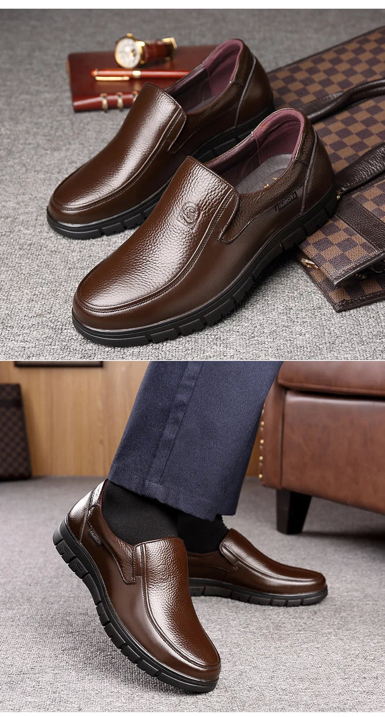Scarpe estive nuove da uomo in pelle con suola morbida Scarpe basse casual Scarpe da passeggio per esterni Scarpe comode in morbida pelle alla moda Mocassini