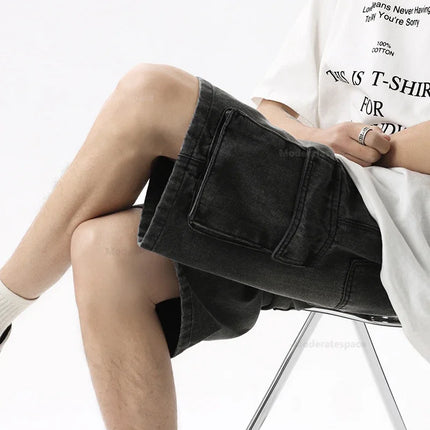 Pantaloncini di jeans alla moda retrò estivi per uomo Jeans corti multitasche larghi con gamba dritta con elastico in vita e coulisse da uomo