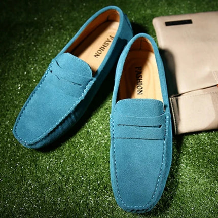 Scarpe casual da uomo fatte a mano Mocassini morbidi Scarpe da guida leggere Moda Slip on Flats Mocassini di alta qualità Scarpe da uomo antiscivolo