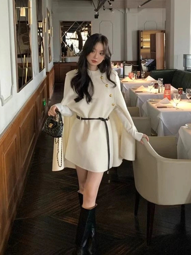 2026 New Style Women's Wool Coats Capes Autumn/Winter Princess Style Wool Cloak Woman