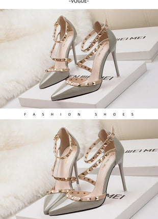 Scarpe tacco alto da donna estive in Europa e America Moda punta a punta bocca superficiale rivetto scava fuori sandali a spillo da discoteca platinumshop