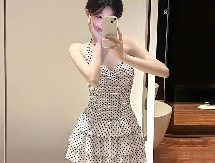 Costume da bagno intero estetico da donna con scollo all'americana, fantasia a pois, corpetto arricciato e gonna a balze, stile Kawaii Lolita platinumshop