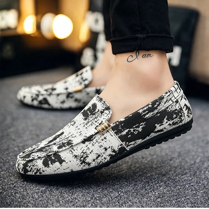 Mocassini stampati alla moda per uomo, scarpe basse estive traspiranti, scarpe casual da uomo, comode scarpe da guida antiscivolo, scarpe slip-on da uomo