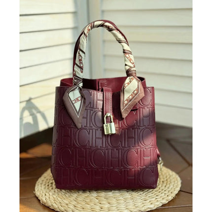 CH Large Capacity Handbag Luxury Brand Temperament Letter Print with Lock Design 2025 Trendy Women's Crossbody Bag PlatiNum