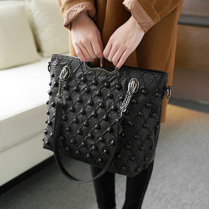 2025 new Genuine Leather Women's Handbags Fashion Soft Lady Tote Bag Shoulder Messenger Bag Large Capacity Portable Rivet Bags