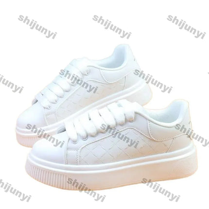 Fashion Concise Solid Flats 2026 Spring New Arrivals Men Casual Sport Shoes Increase Height Comfortable Platform Sneakers