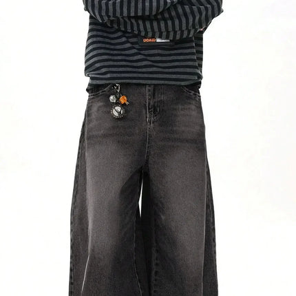 1 Piece Vintage Style Men's American Street Casual Black Jeans Washed Cargo Pants are comfortable and suitable for daily seasona