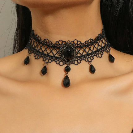 Vintag Classic Gothic Lace Choker for Women Black Crystal Pendant Charm Choker Necklaces Boho Clavicle Jewelry Christmas Gifts PlatiNum