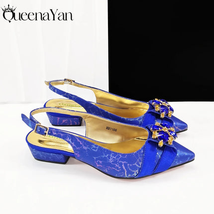 Queena Yan Elegante set di borse con strass a punta blu e tacco basso per calzature e accessori per feste di matrimonio di lusso da donna