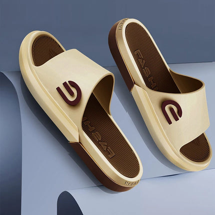 Pantofole da uomo alla moda Suola morbida in PVC Scivoli antiscivolo Infradito da spiaggia casual all'aperto Pantofole da bagno per la casa Nuovo sandalo