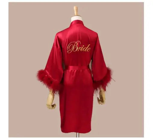 Donna piuma sposa damigella d'onore abito da sposa raso Kimono accappatoio abito da notte ricamo lettera camicia da notte scollo a v Lingerie