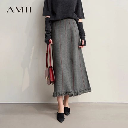 Amii Women's Skirt 2025 Winter New Knitting Striped Tassel A-Line Skirts For Women Versatile Loose Clothing Ladies 12544168 PlatiNum
