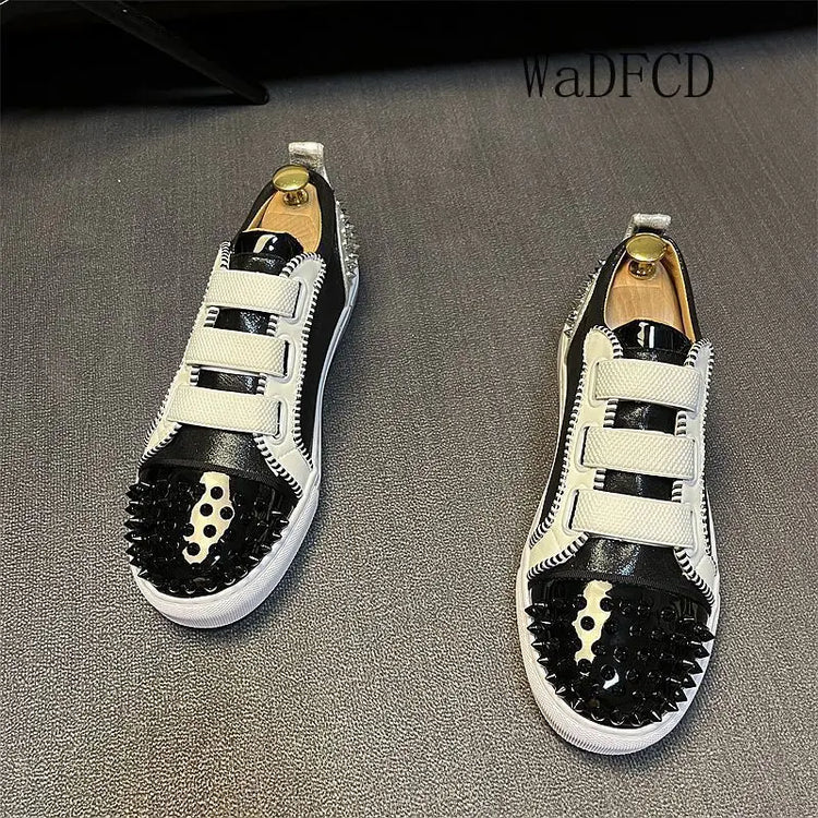 Sneaker Casual Men Designer Rivet Board Shoes Fashion Split Leather Upper Flat Platform White Shoes High Top Nightclub Shoes