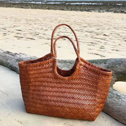 Women's 2-in-1 Woven Straw Bag Underarm Straw Bag with Adjustable Strap Large Capacity Dumpling Shoulder Bag for Summer Beach Bucket Bag