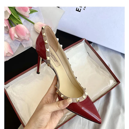 scarpe da donna di marca di lusso Sandali da donna Rivetti estivi Tacchi alti Lato vuoto Scarpe da donna da ballo in pelle moda femminile da donna