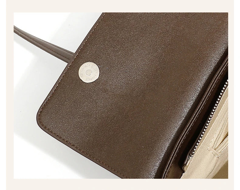 2025 nuova borsa a tracolla da donna in vera pelle borsa di lusso in pelle bovina di grande capacità borsa baguette rossa vino a striscia lunga femminile