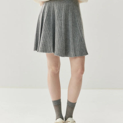 Chic Women's Pleated Skirt 100% Merino Wool Sweater  Knit Short Skirt Mini Skirts Autumn Winter Umbrella Wave Skirt Sweet Dress PlatiNum