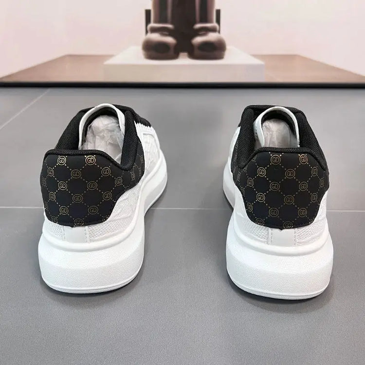 Spring Summer Men's Fashionable Lightweight Sport Shoes Thick Bottom Trendy White Sneakers Breathable Comfortable Running Shoes