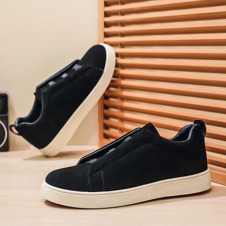 Spring men's thick soled board shoes high-quality suede leather casual sports shoes comfortable and fashionable low top shoes