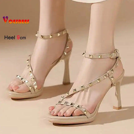 Sandali Estivi da Donna con Rivetti Colorati, Punta Tonda, Tacco Sottile 9cm, Cinturino alla Caviglia, Fascia Stretta Dritta, Scarpe Eleganti da Donna platinumshop