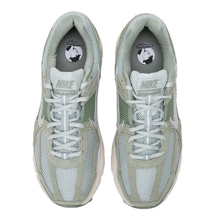 Scarpe da ginnastica da corsa da uomo NIKE ZOOM VOMERO 5 di nuovo arrivo originale platinumshop