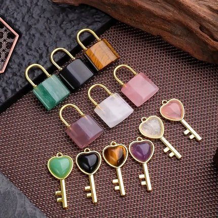 1 Set Natural Crystal Couple Lock Necklace Pendant Set Heart Shaped Key Piece Pink Crystal Amethyst Tiger Eye Stone Lock PlatiNum