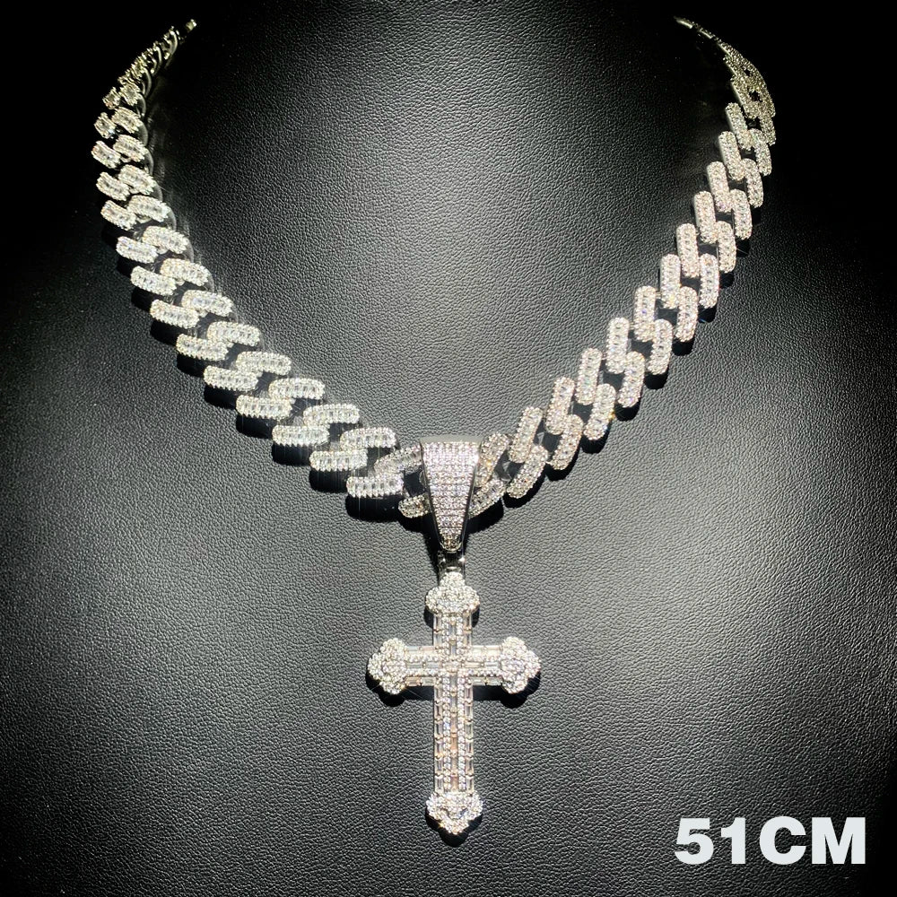 Collana con croce ghiacciata per uomo donna ciondolo con zirconi color argento bling con catena a maglie cubane da 15 mm gioielli hip-hop