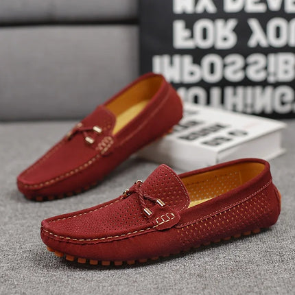 Nuovi mocassini fatti a mano in vera pelle scamosciata Abito da uomo Calzature casual da barca Guida Slip on Winter Summer Peas Scarpe maschili per uomo